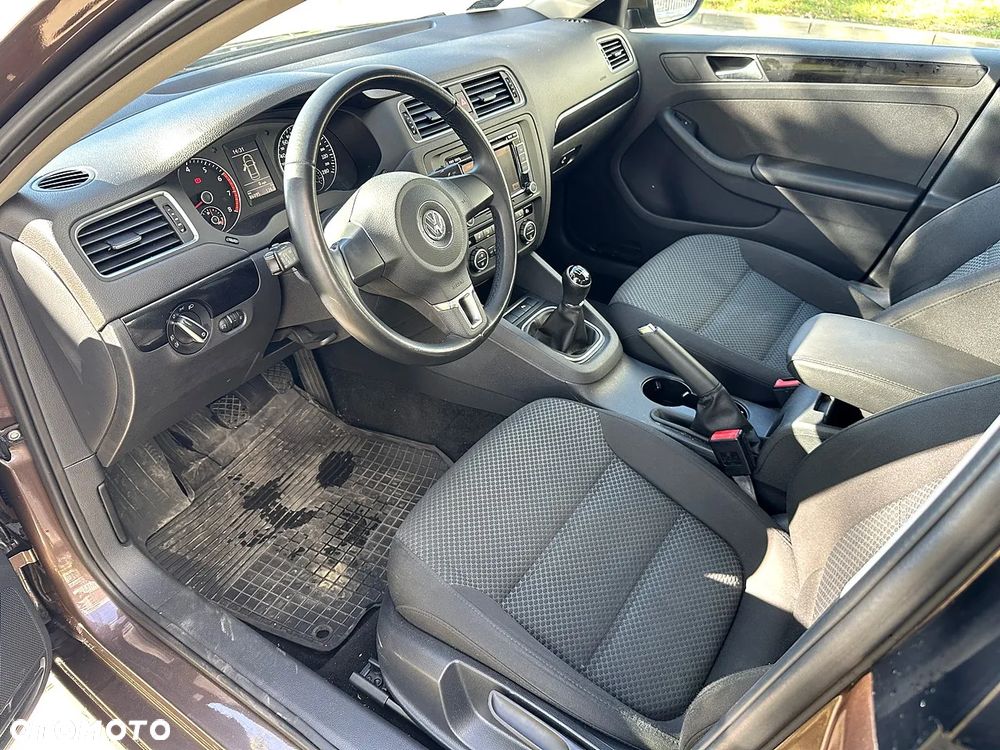 Volkswagen Jetta 1.4 TSI Comfortline - 8