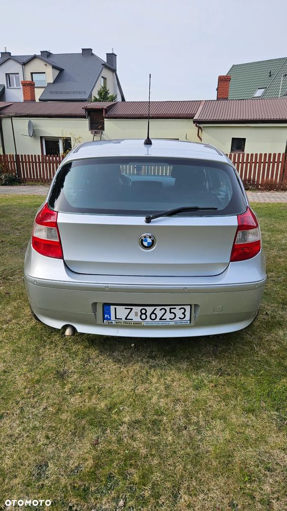 BMW Seria 1 118d - 4