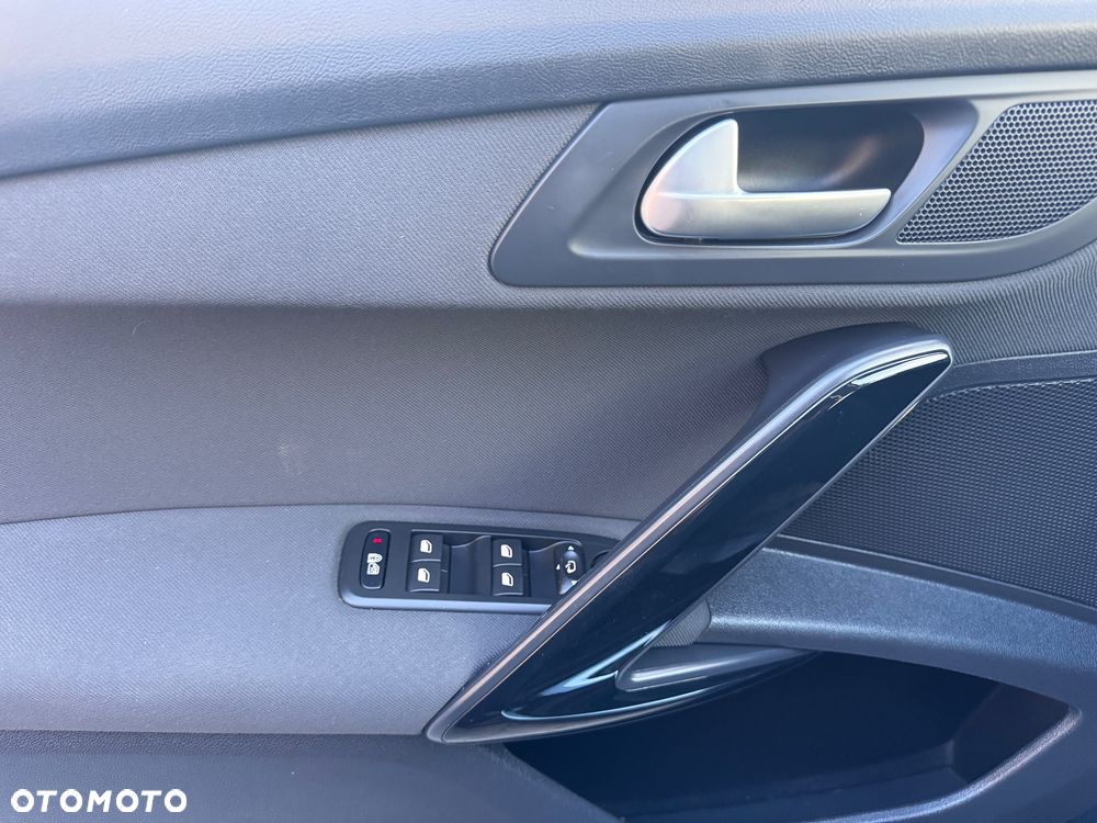 Peugeot 508 2.0 BlueHDi Allure S&S - 15