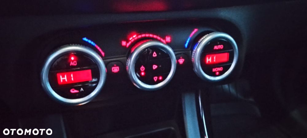 Alfa Romeo Giulietta 1.6 JTDM 16V Business - 12