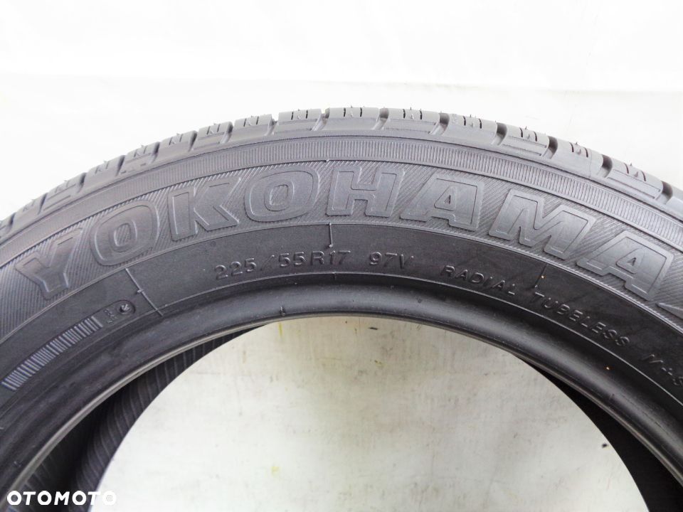 OPONY 225 55 17 97V YOKOHAMA - LATO - 3