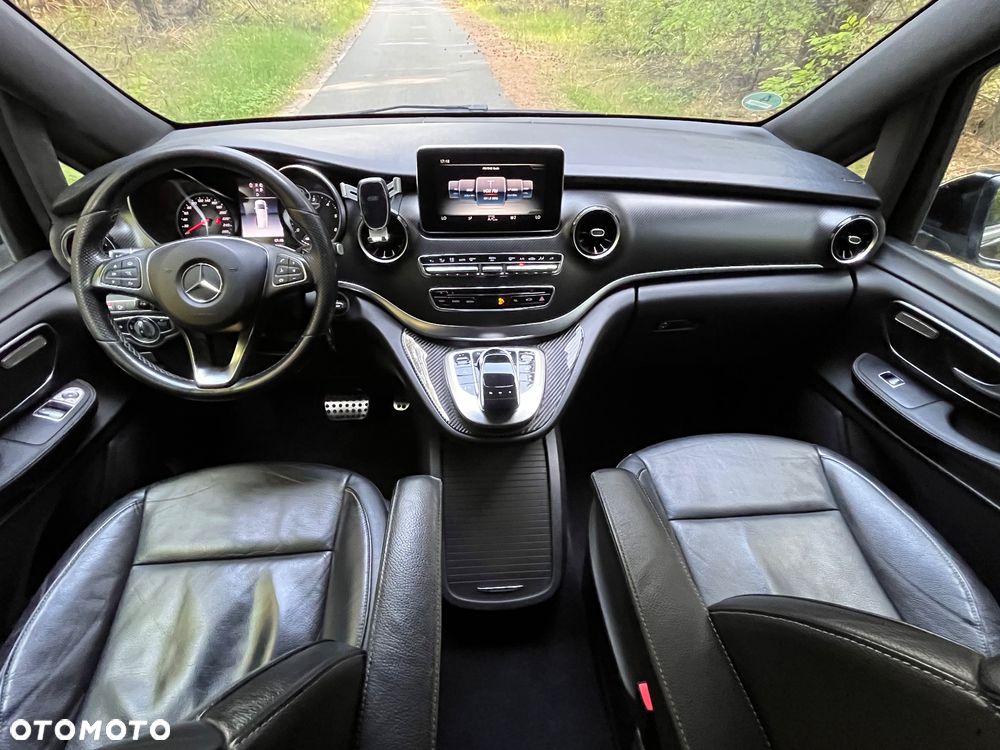 Mercedes-Benz Klasa V 300 d lang 9G-TRONIC Avantgarde - 11