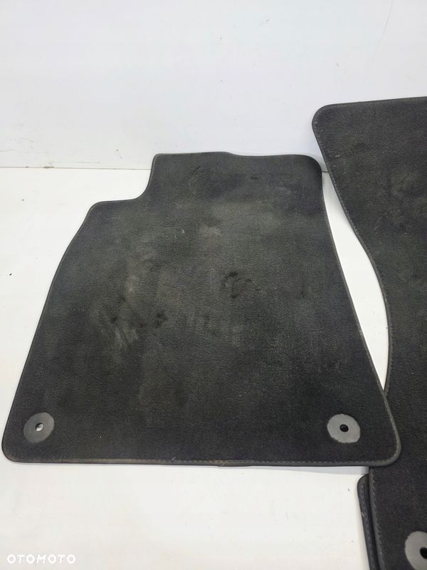 DYWAN DYWANIKI MATERIAŁ WELUR AUDI A6 C7 4G1863713 4G1863714 EUROPA - 7