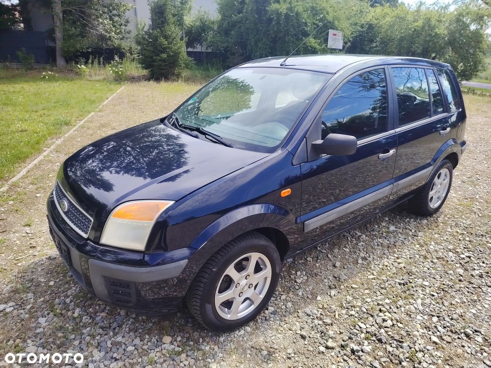 Ford Fusion 1.4 + - 3