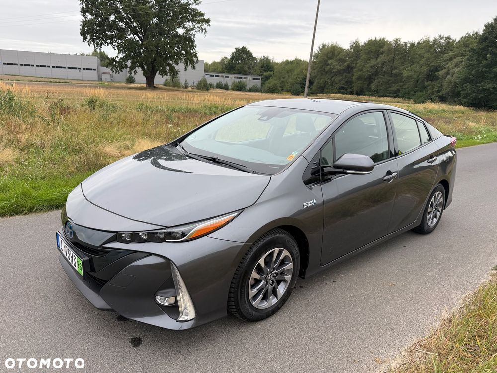 Toyota Prius Hybrid Executive - 6