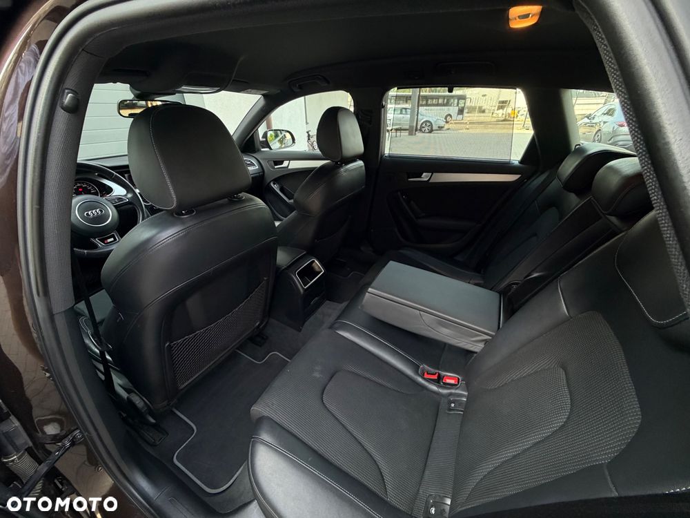 Audi A4 Avant 2.0 TDI Sport S tronic - 16