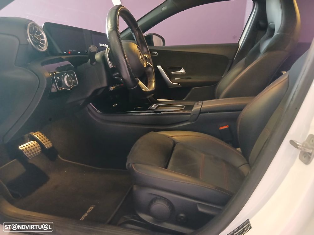 Mercedes-Benz A 250 e AMG Line - 10
