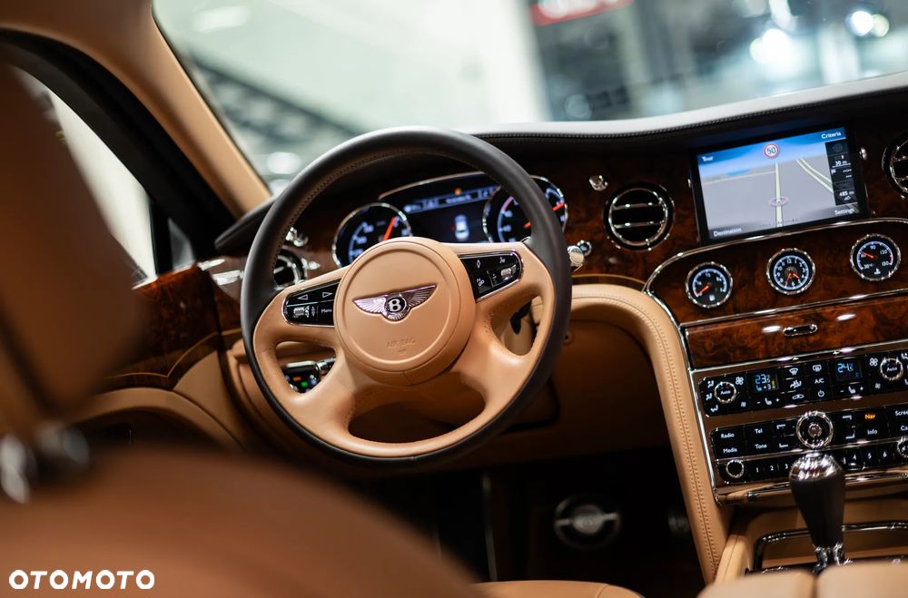 Bentley Mulsanne - 19