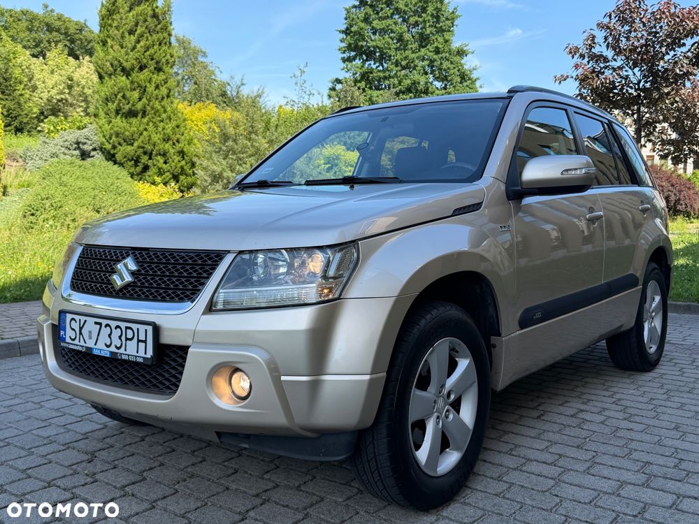 Suzuki Grand Vitara 1.9 DDiS Premium EU5 - 33