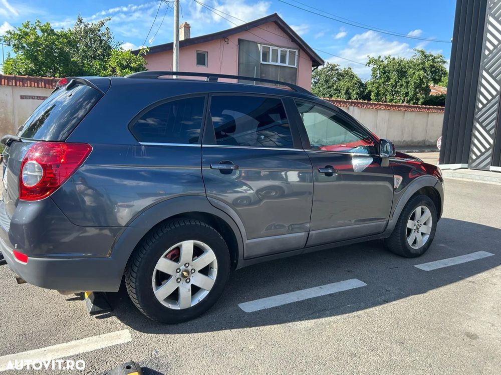 Chevrolet Captiva 2.4 AWD LS 54 - 12