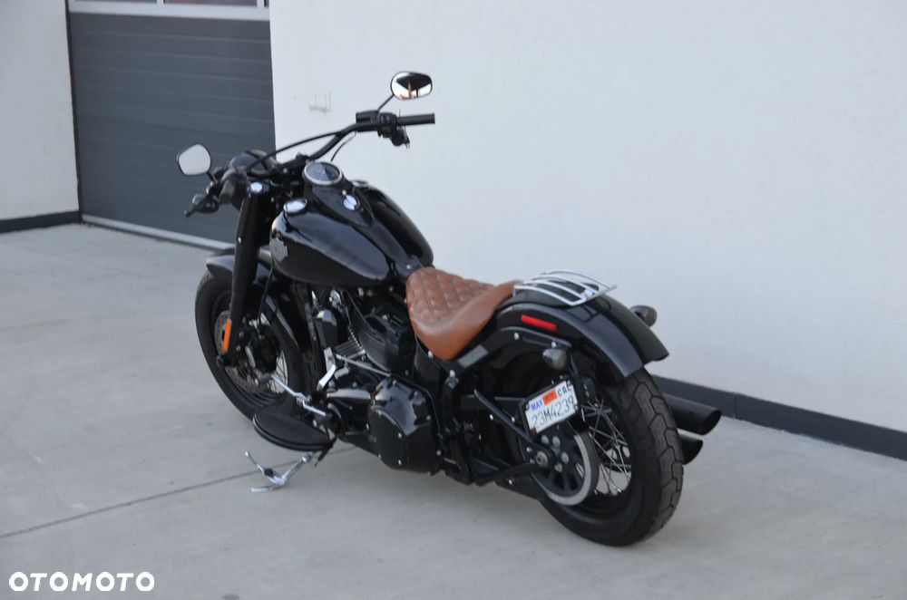 Harley-Davidson Softail Slim - 22