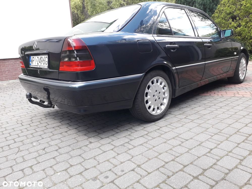 Mercedes-Benz Klasa C - 2