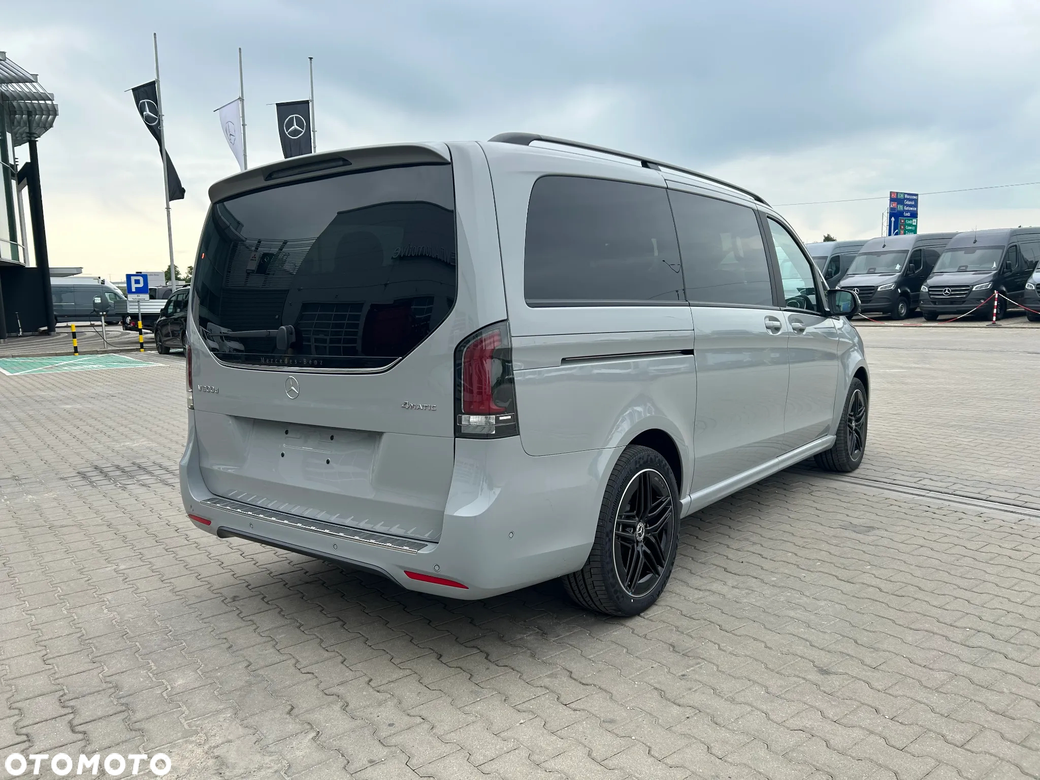 Mercedes-Benz Klasa V 300 d 4-Matic 9G-Tronic Exclusive (d³ugi) - 5
