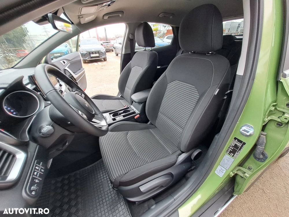Kia XCeed 1.5 T-GDI 7DCT City - 19