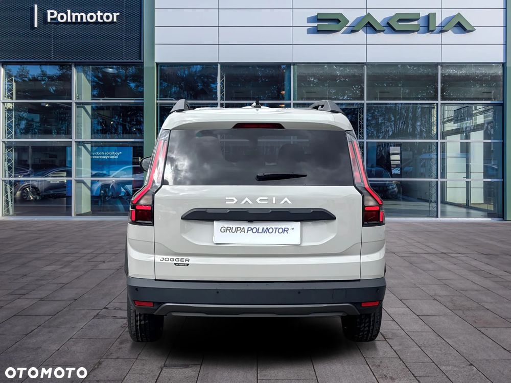 Dacia Jogger 1.8 Full Hybrid 155 Journey MMT 7os - 5