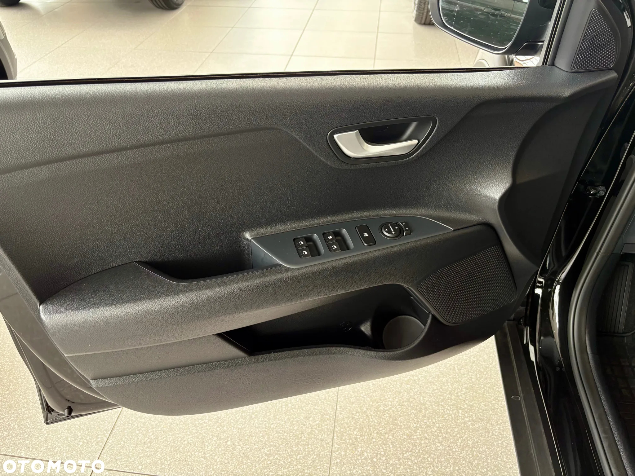 Kia Stonic 1.0 T-GDI M DCT - 8