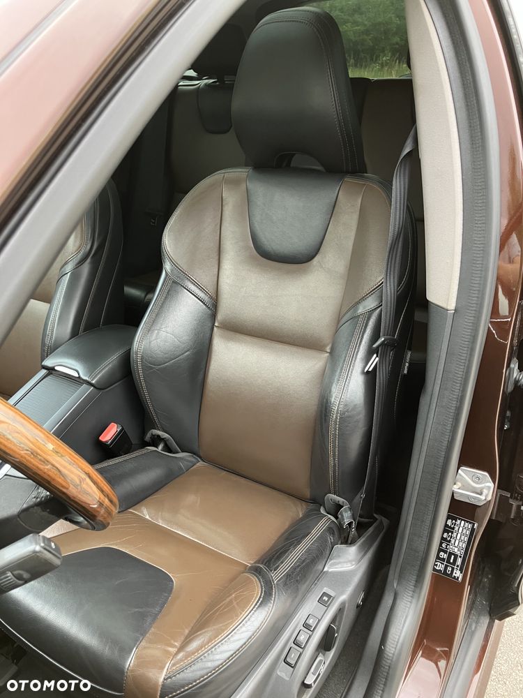 Volvo XC 60 - 23