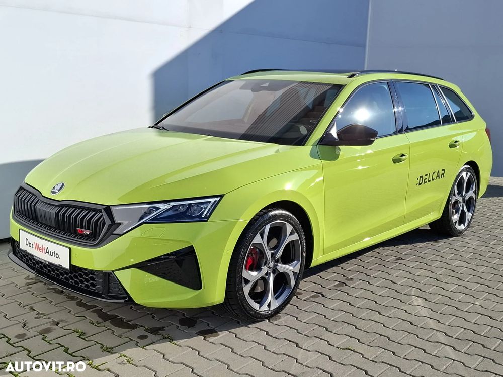 Skoda Octavia 2.0 TSI 265 CP DSG RS - 1