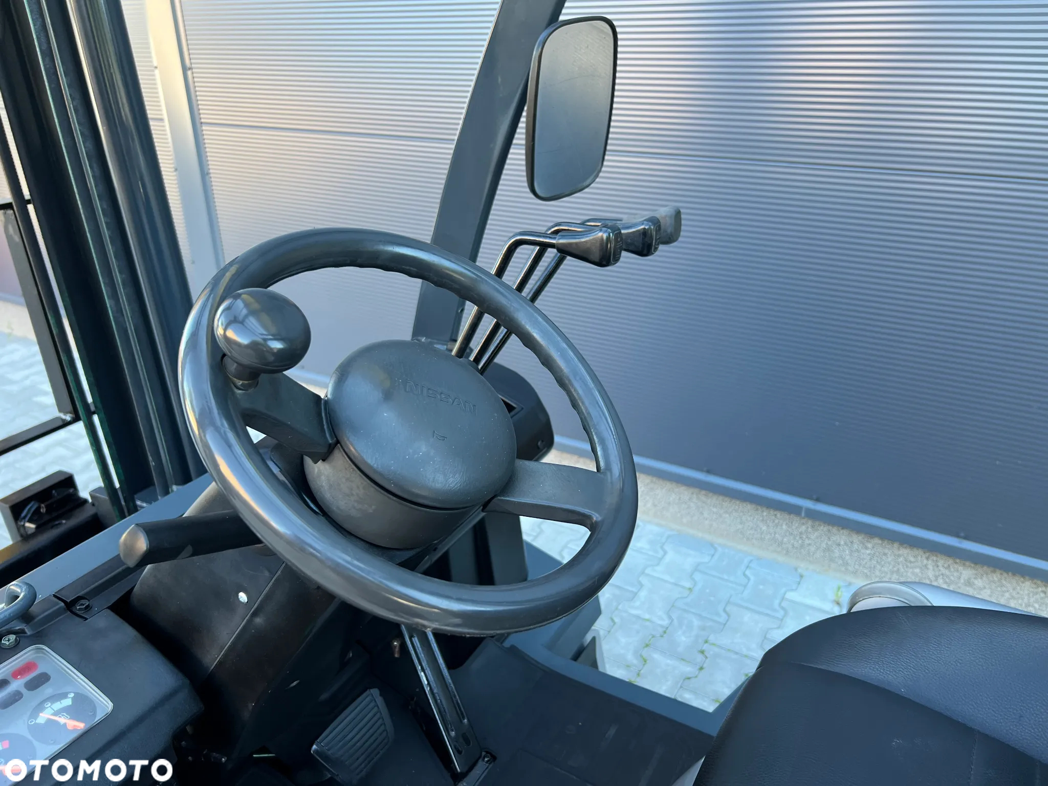 Nissan FGD02A30Q - 7