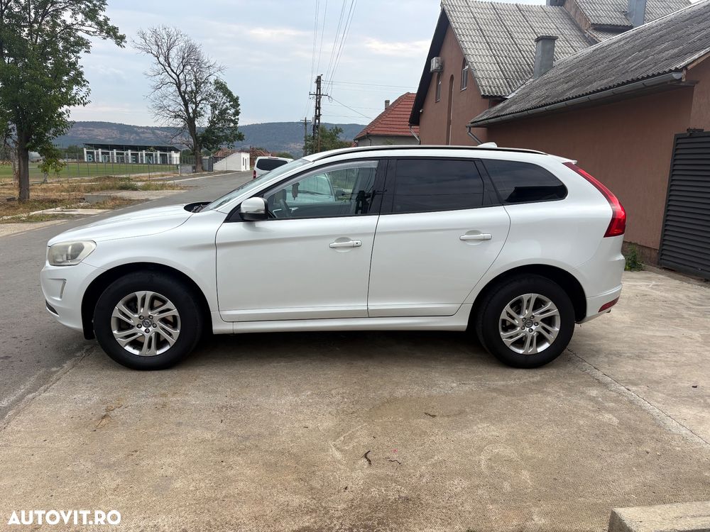 Volvo XC 60 D3 Start-Stop Kinetic - 8