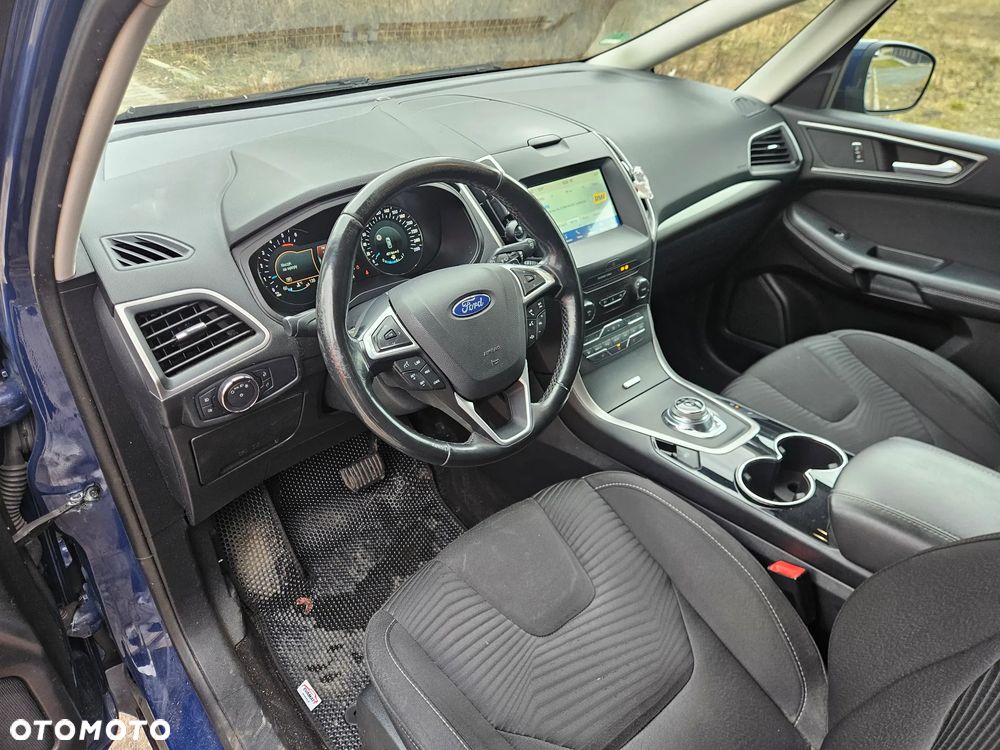 Ford S-Max - 7