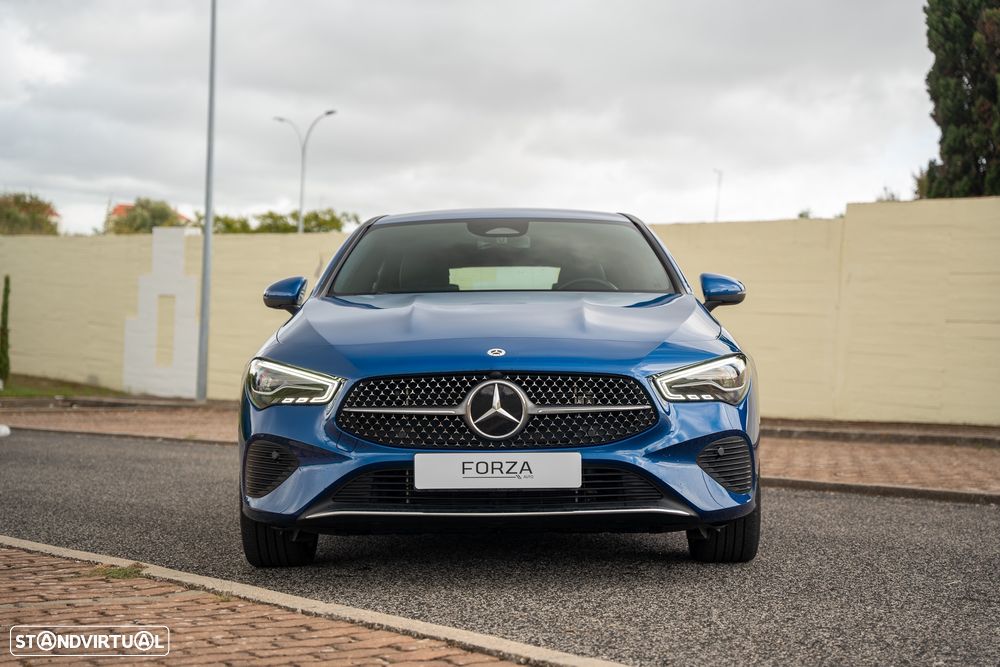 Mercedes-Benz CLA 250 e 8G-DCT Special Edition - 4