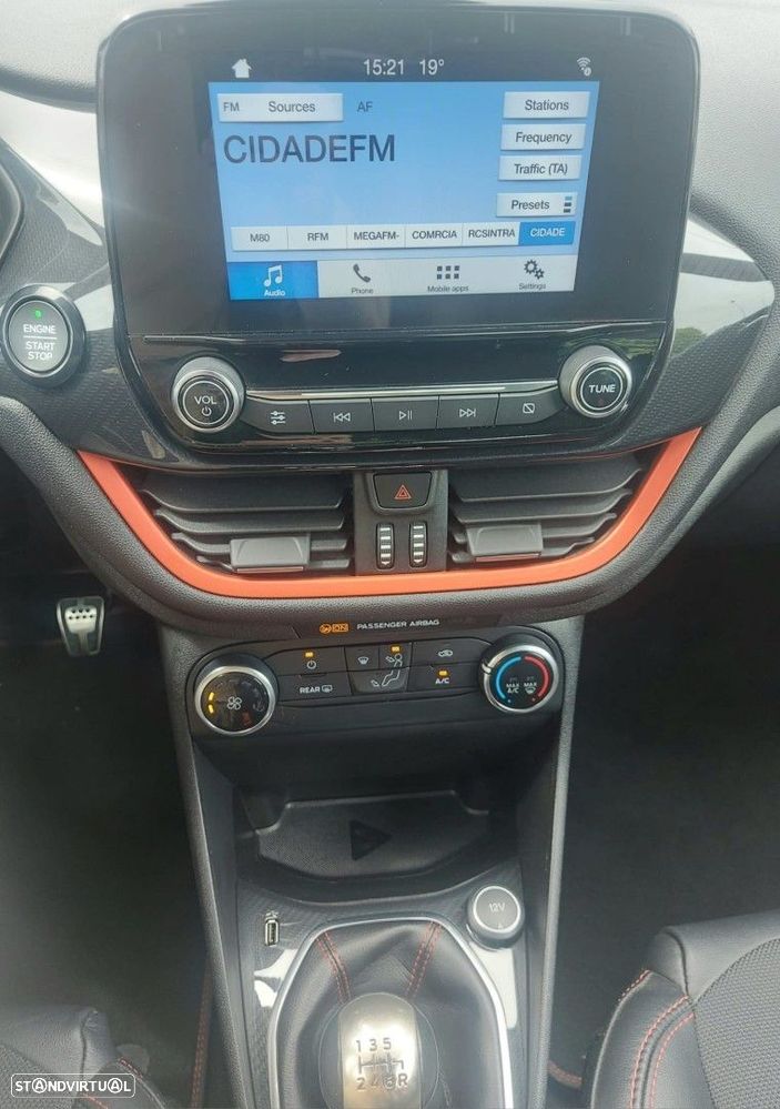 Ford Fiesta 1.0 T EcoBoost STLine - 25