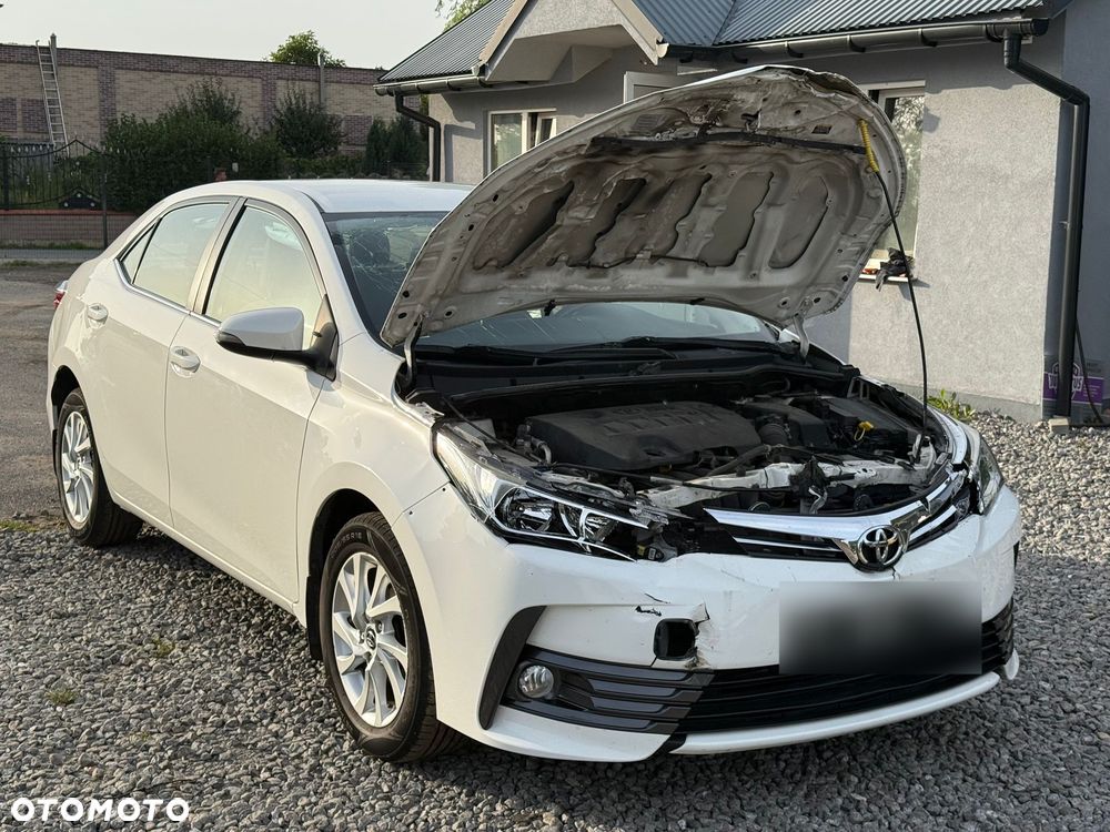 Toyota Corolla 1.6 Active - 5
