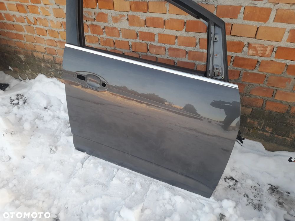 Drzwi prawe przód przednie Ford C-Max II MK2 lift kod lakieru BE - 3