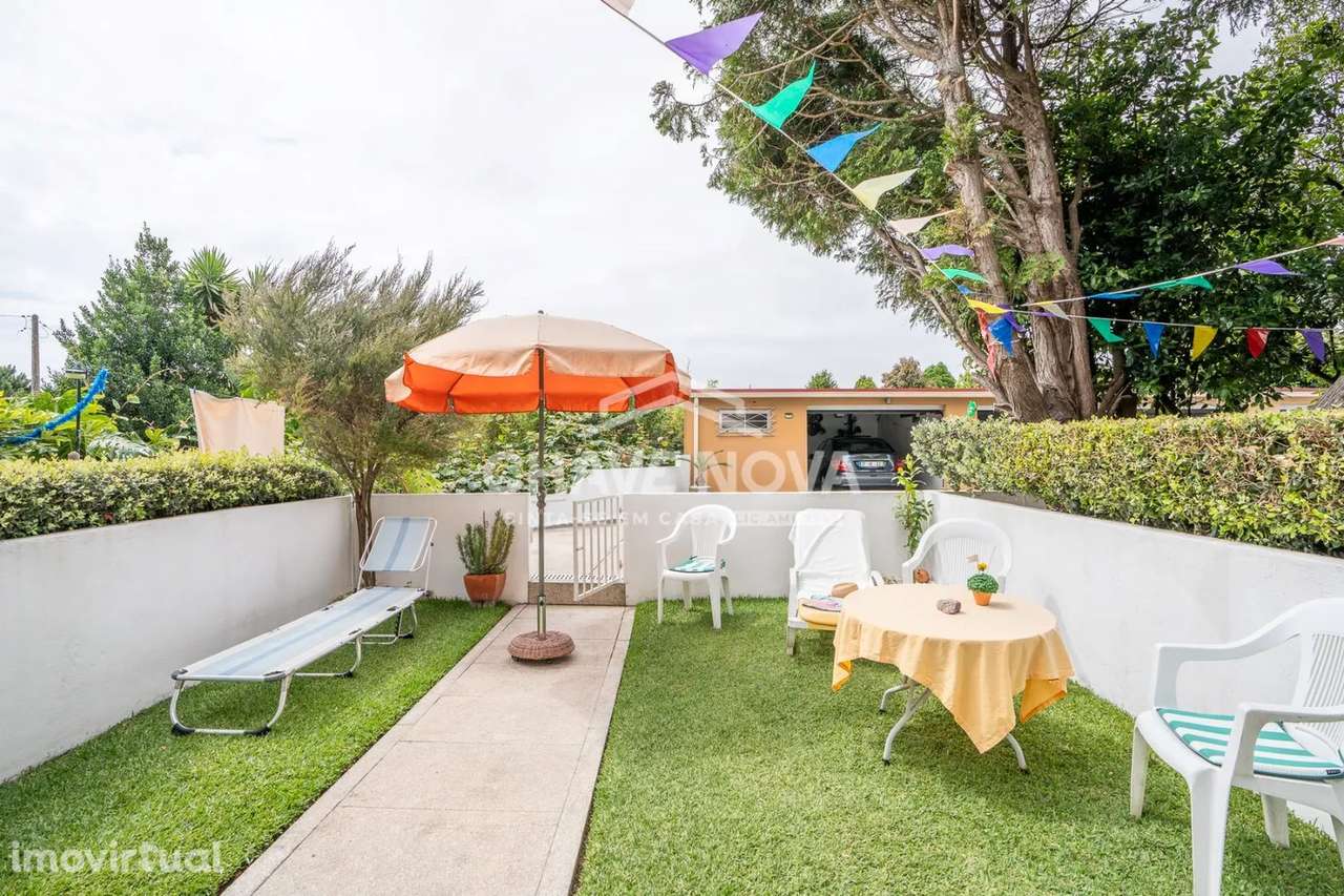 Moradia T4 com Jardim e Garagem a 3Km da Praia - Grande imagem: 2/25