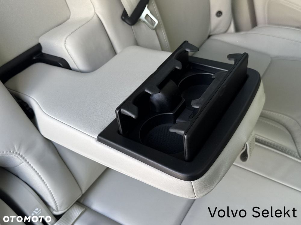 Volvo XC 90 - 14