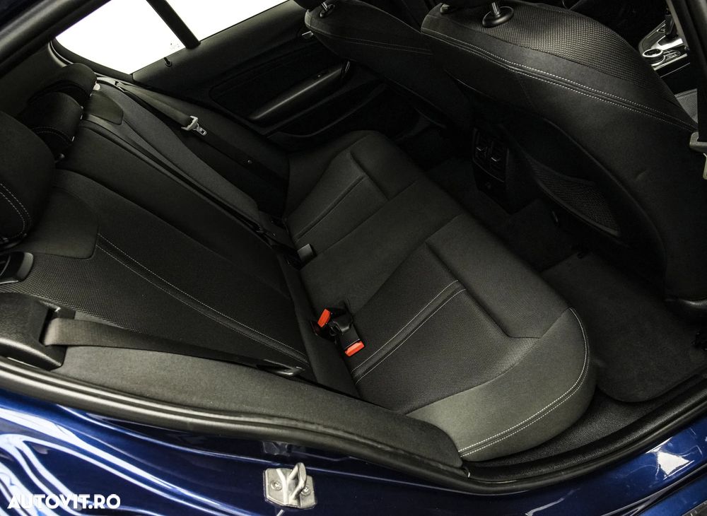 BMW Seria 1 - 16