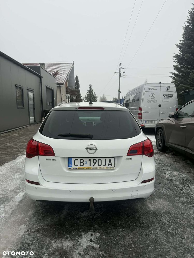 Opel Astra 1.7 CDTI Sport - 4