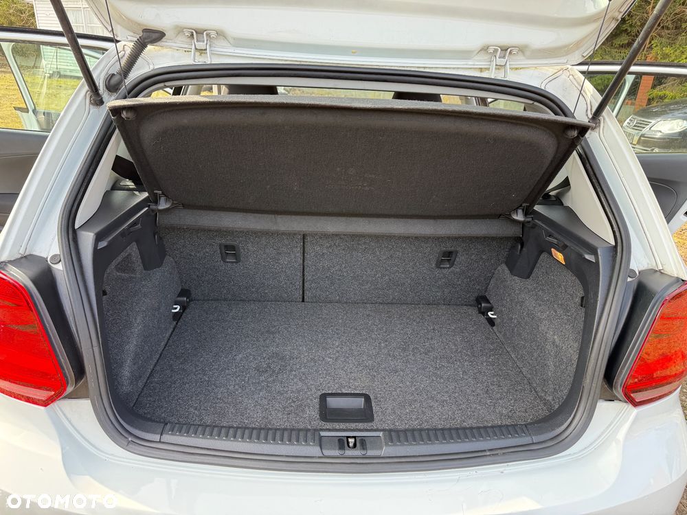 Volkswagen Polo 1.0 (Blue Motion Technology) Trendline - 14