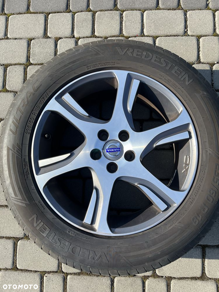 Alufelgi 5x108 18 cali Volvo XC60 XC90 XC40 opony lato 235/60/18 - 3
