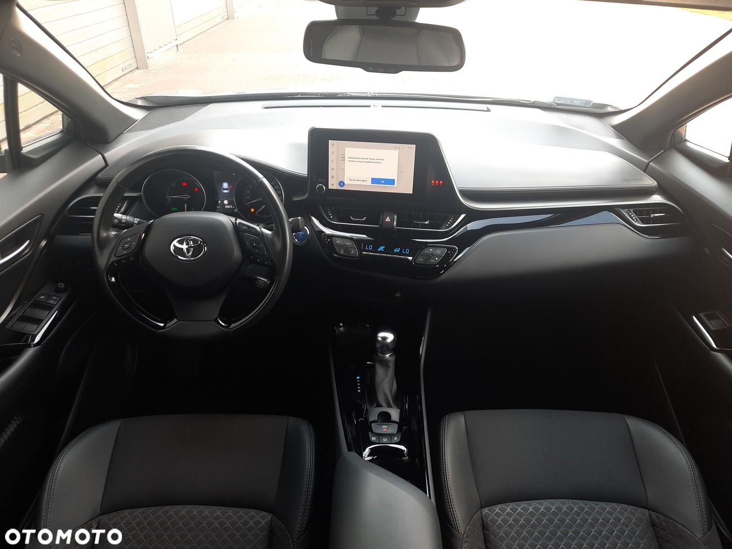 Toyota C-HR - 9