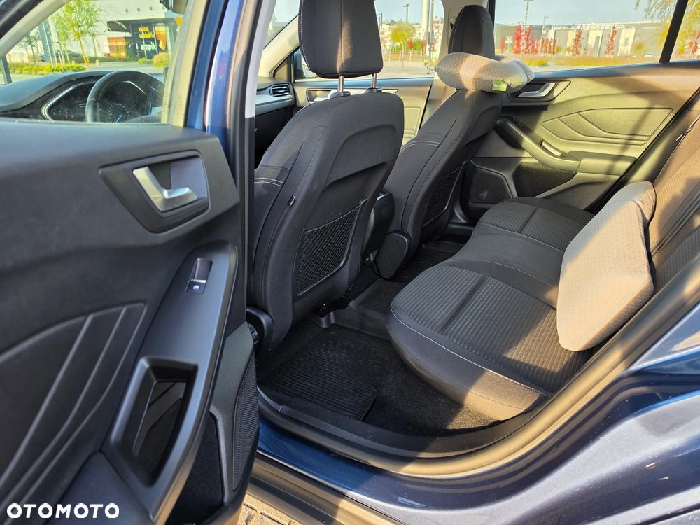 Ford Focus 1.0 EcoBoost Titanium - 17