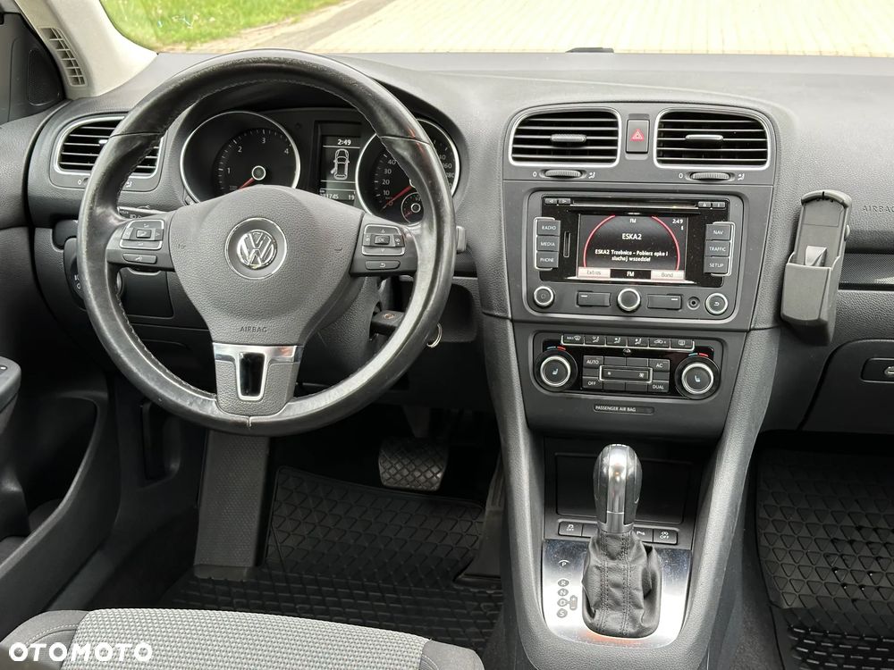 Volkswagen Golf 1.6 TDI DPF DSG Highline - 10