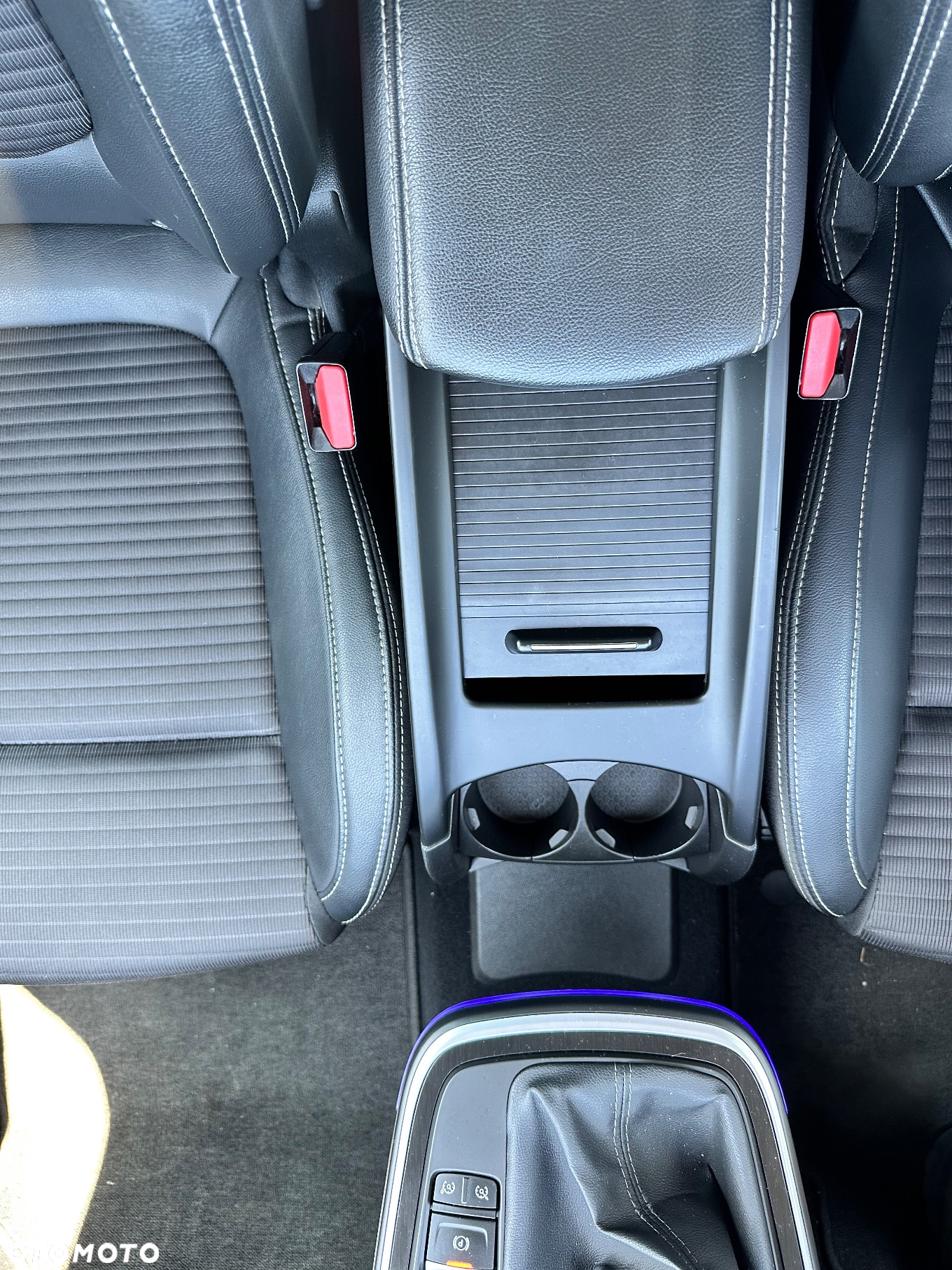 Renault Grand Scenic TCe 115 GPF BUSINESS EDITION - 17