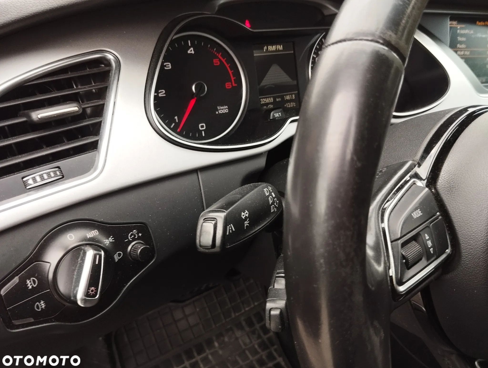 Audi A4 Avant 2.0 TDI clean diesel Multitronic - 29