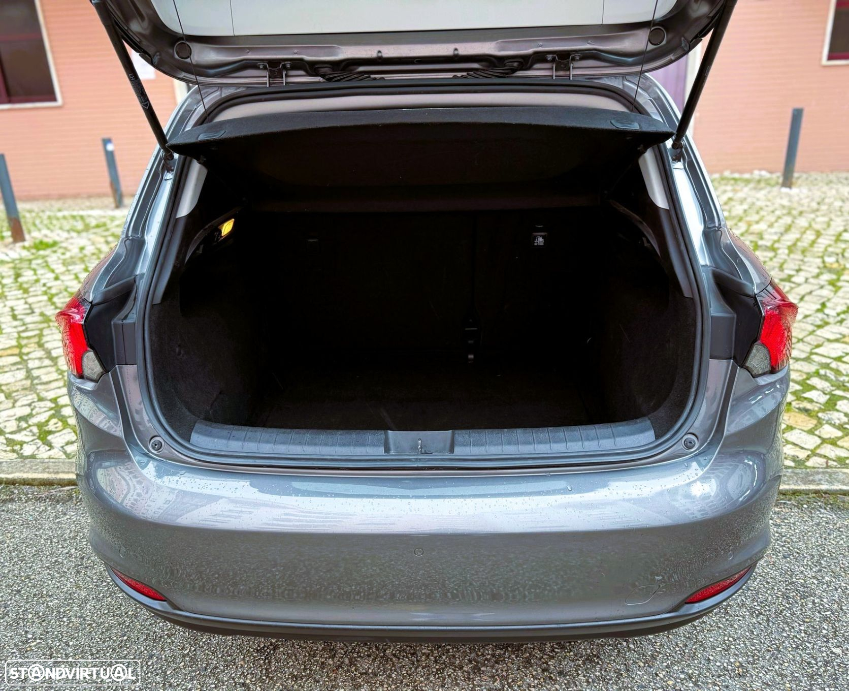 Fiat Tipo 1.6 M-Jet Lounge J17 DCT - 26