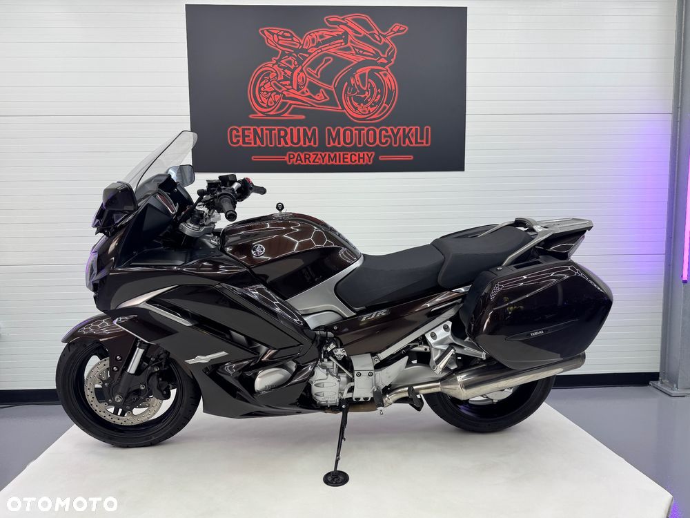 Yamaha FJR - 5