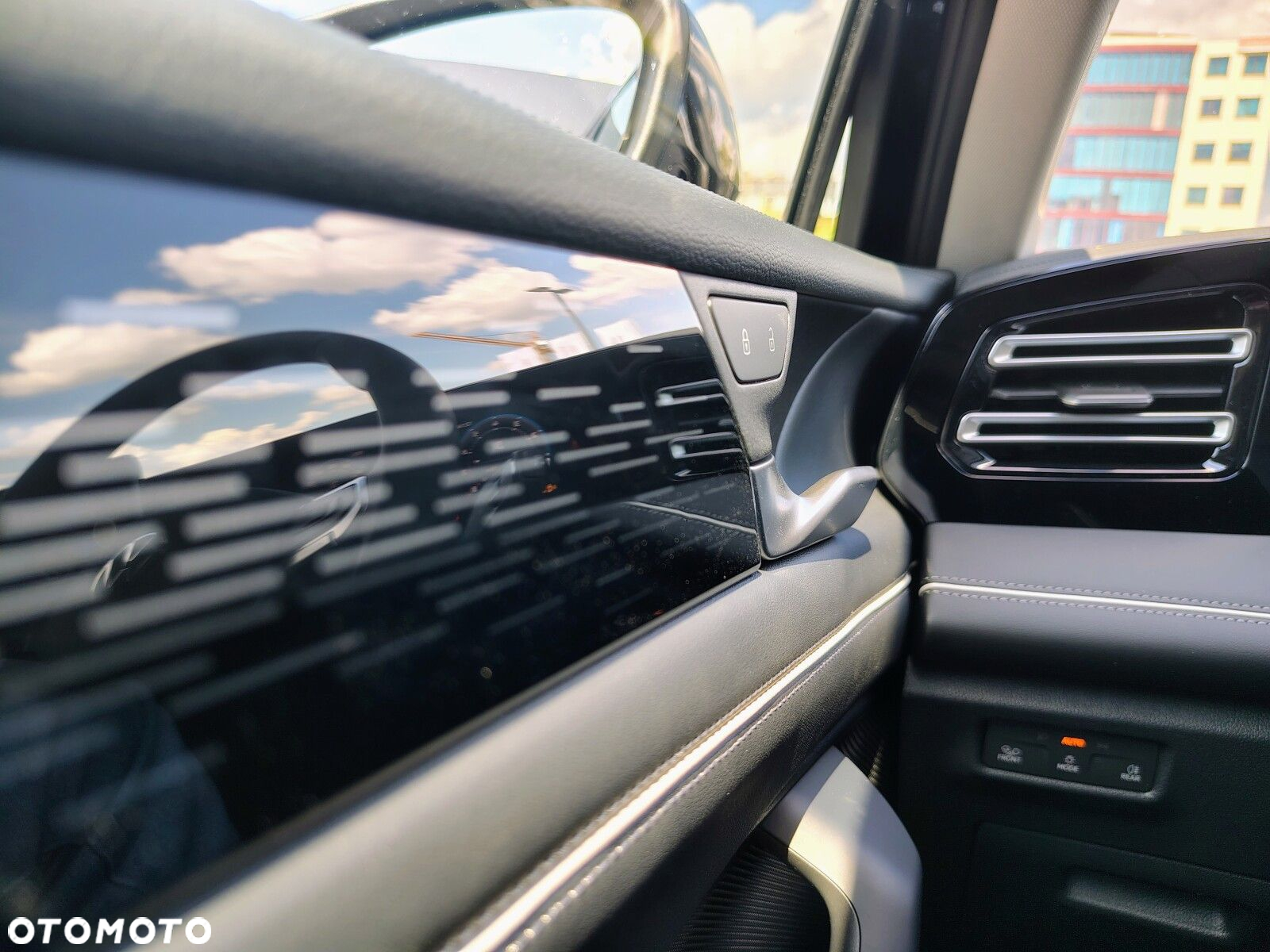 Volkswagen Tiguan - 31