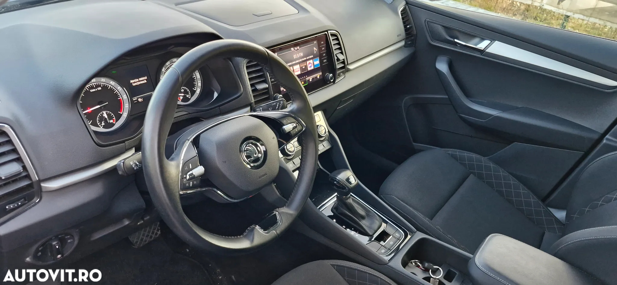 Skoda Karoq 2.0 TDI SCR DSG Ambition - 4
