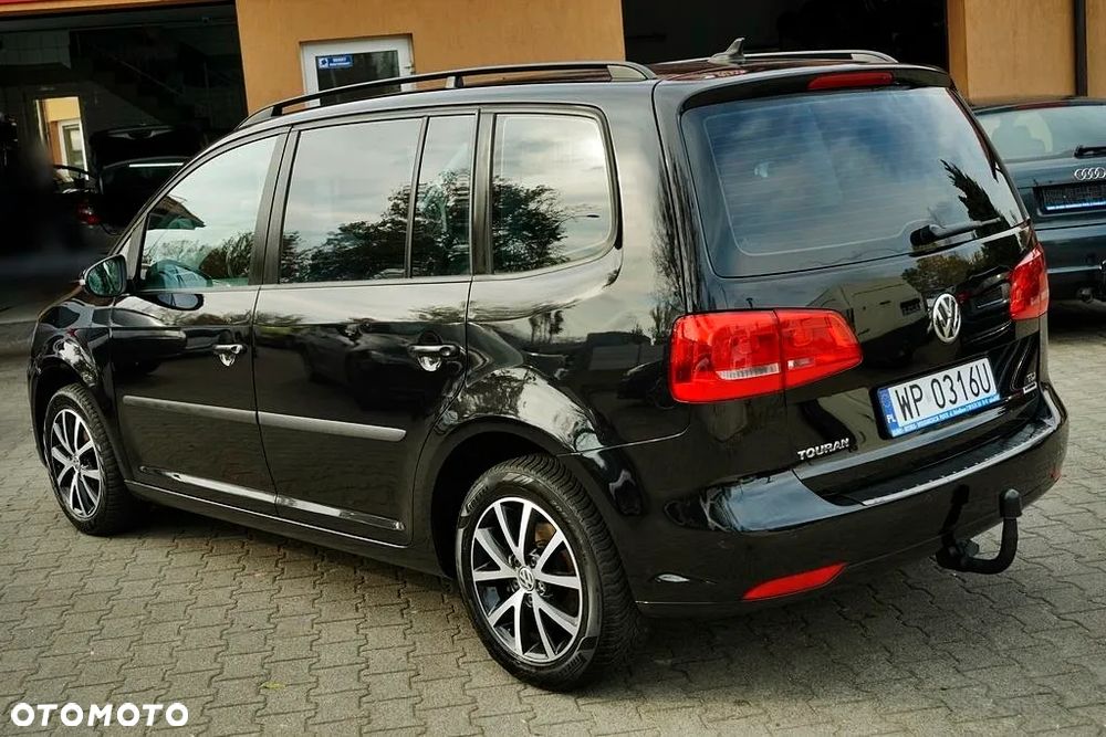 Volkswagen Touran 1.6 TDI DPF BlueMot Trendline - 3