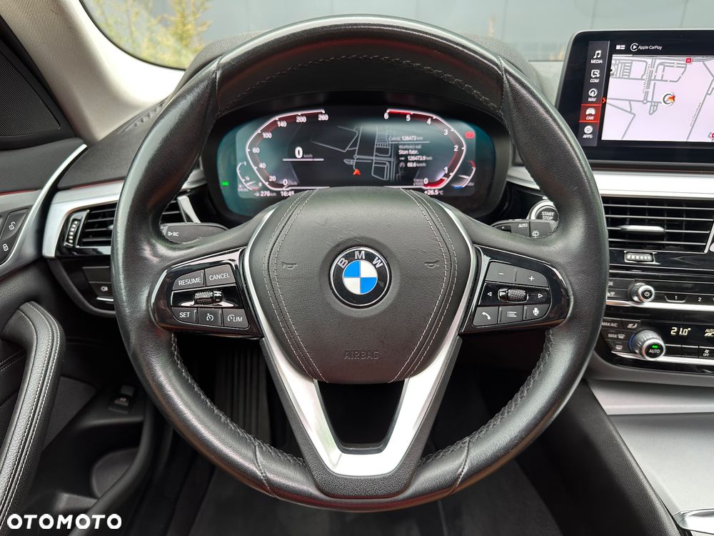 BMW Seria 5 520d MHEV Sport Line sport - 15