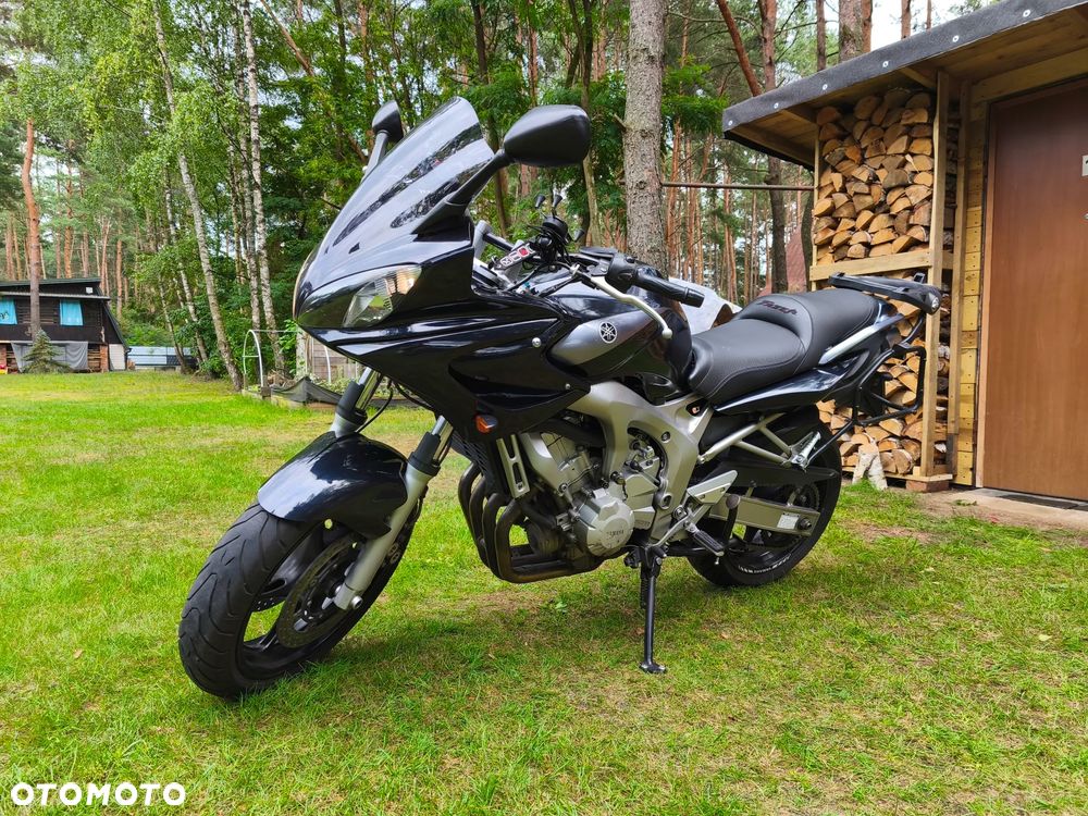 Yamaha FZ6 - 11
