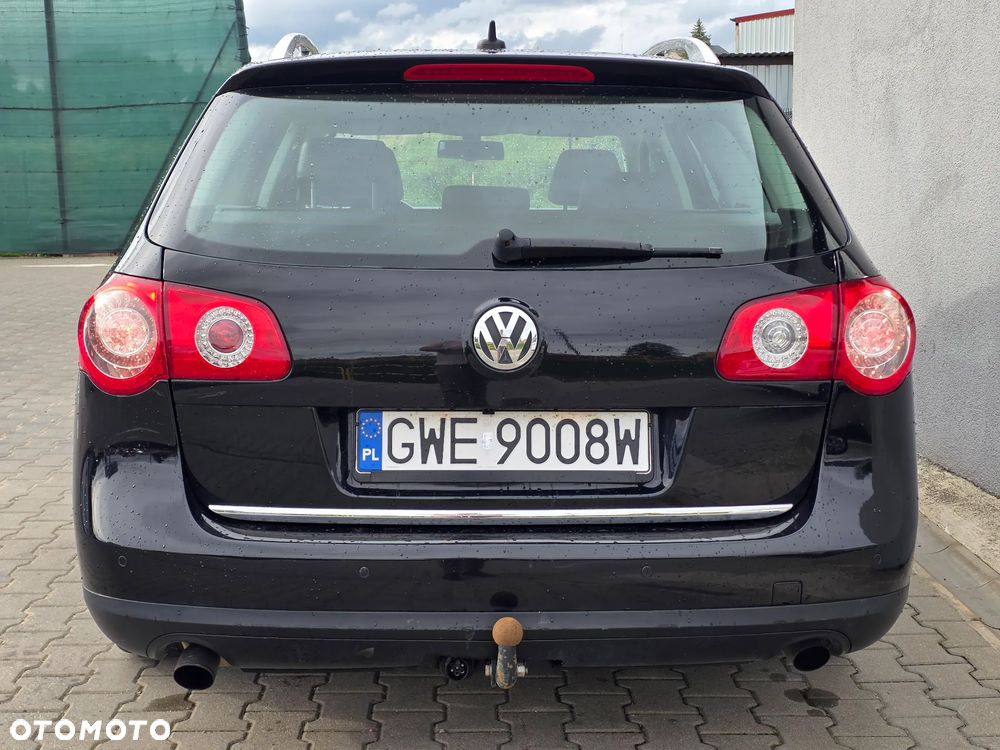 Volkswagen Passat 3.2 V6 FSI 4Motion DSG Highline - 6