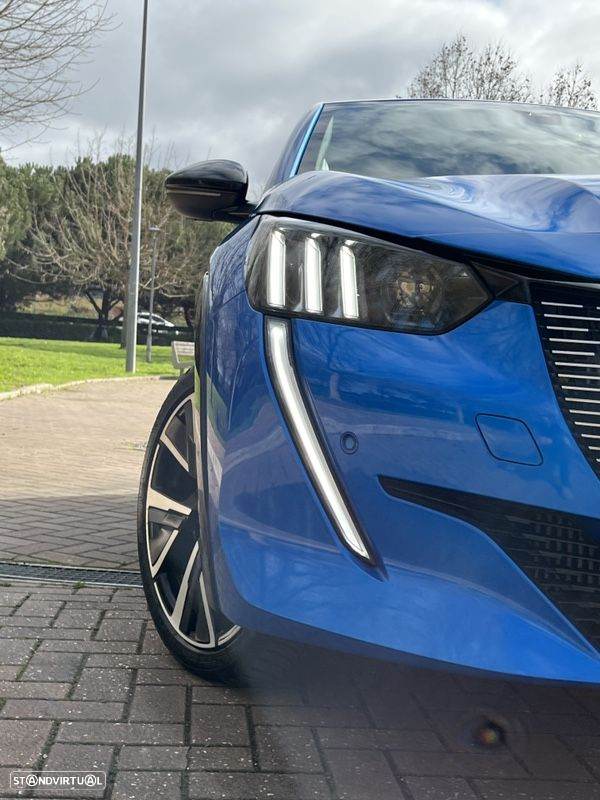 Peugeot 208 PureTech 130 EAT8 GT Pack - 5