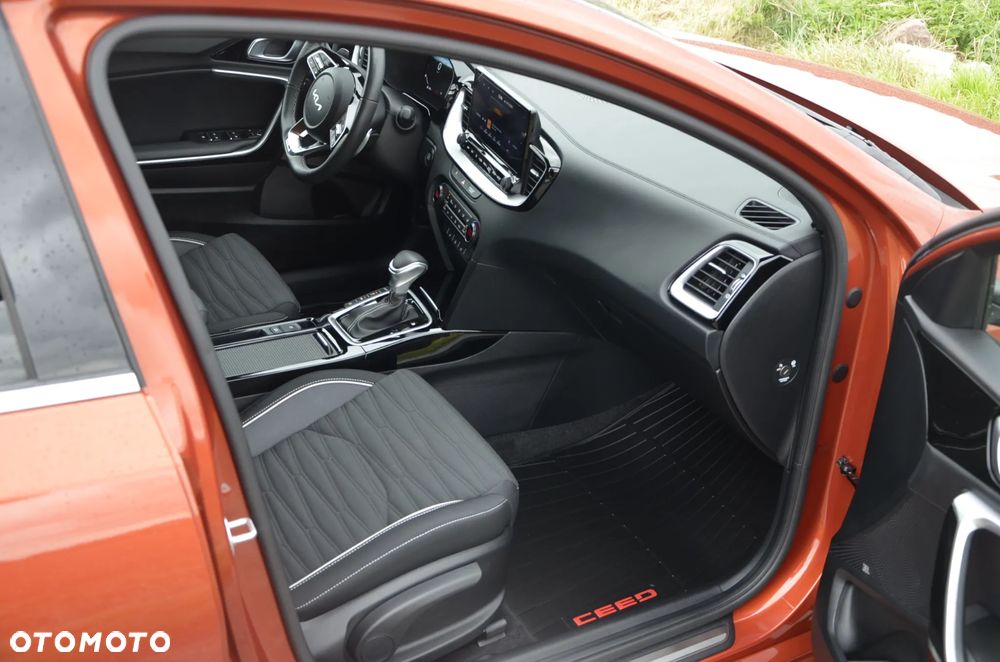 Kia ProCeed 1.5 T-GDI DCT7 OPF GT LINE - 25
